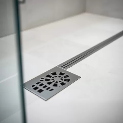 Jaki odpływ liniowy do kabiny 90