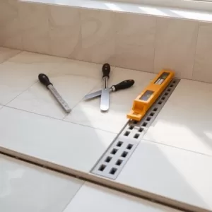 Montaż odpływu liniowego cena robocizny