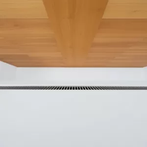 Odpływ liniowy na stropie drewnianym