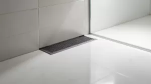 Odpływ liniowy ścienny Viega montaż